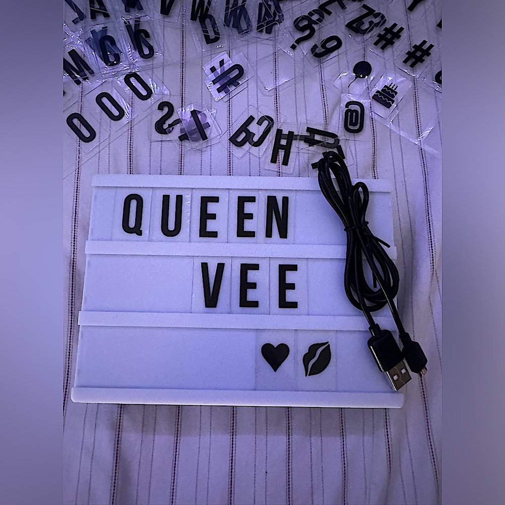 LED Cinema Lightbox - Picture 2 of 4